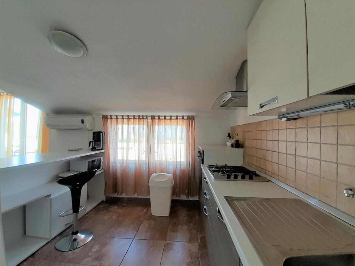 Apartments Nada Krk Town Exterior photo