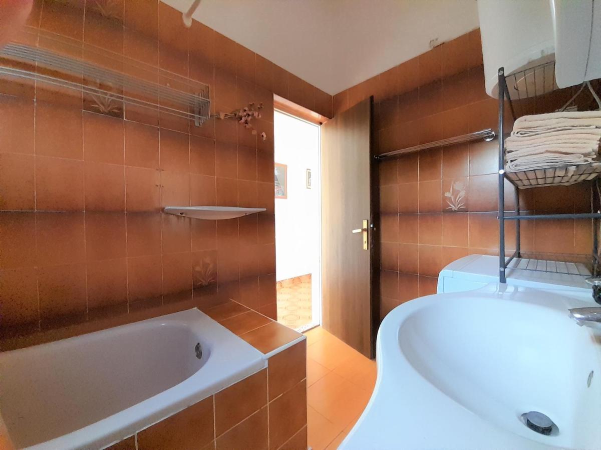 Apartments Nada Krk Town Exterior photo